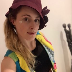 Meet your Posher, Ariel